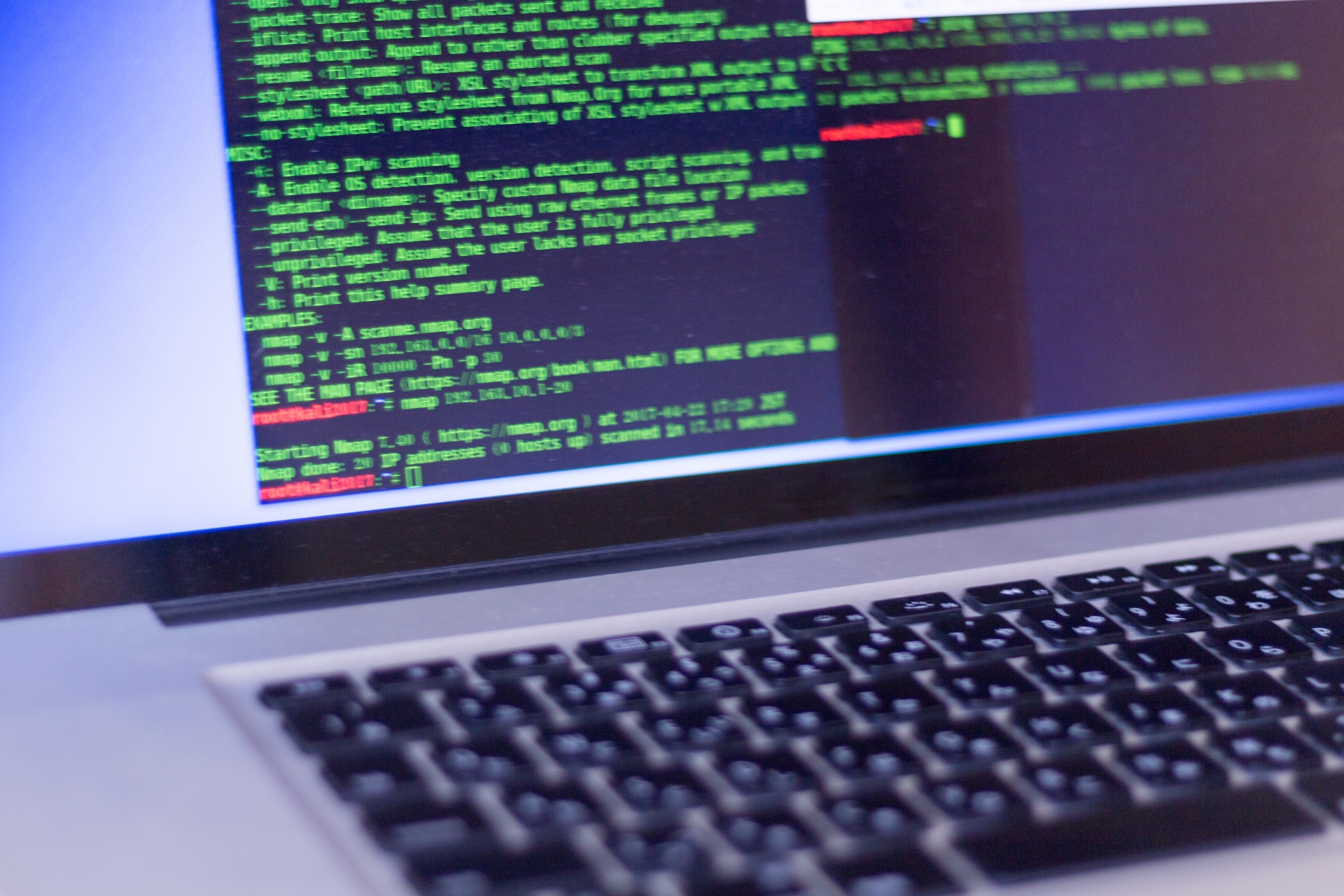 システム運用を変えるオブザーバビリティ（Observability）とは？従来の監視との違いを解説