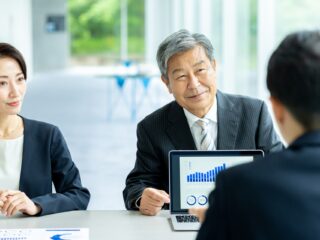 DXコンサルとは？支援内容や活用のメリット・選び方などを解説